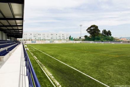 Estdio do Clube de Futebol de Oliveira do Douro (POR)