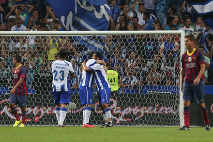 FC Porto 2004 v Barcelona 2006 (Amigvel)