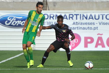 CD Tondela v Moreirense Liga NOS J7 2015/16