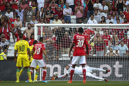 Benfica v Paos Ferreira Primeira Liga J1 2014/15 