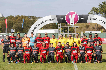 Fut. Benfica x Clube de Albergaria-Mazel - Supertaa Feminina 2015 - Final