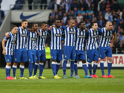 FC Porto v Benfica MF Taa da Liga 2013/14