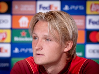 Kasper Dolberg (DEN)