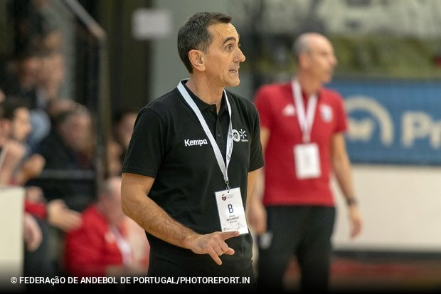 http://www.zerozero.pt/wimg/n250626b/abc-mantem-jorge-rito-para-a-proxima-epoca.jpg