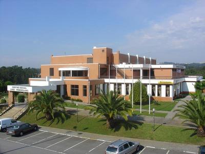 Pavilhão Desportivo do Centro Social Luso Venezolano (POR)