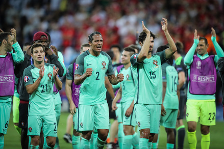 Com uma vitria sobre o Pas de Gales, Portugal carimbou a passagem  final do Europeu