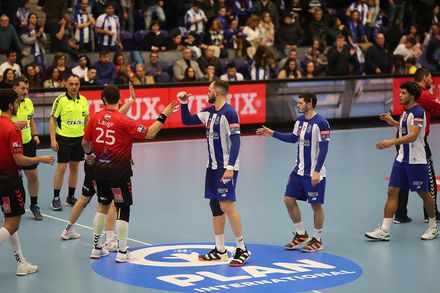 FC Porto x Veszprm - VELUX EHF Champions League 2019/20  - Fase de GruposGrupo B