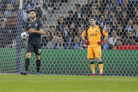 FC Porto x Juventus - Liga dos Campees 2016/2017 - Oitavos-de-Final | 1 Mo