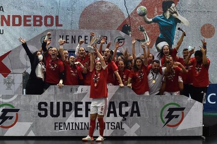 Benfica x Nunlvares - Supertaa Futsal Feminino 2021 - Final