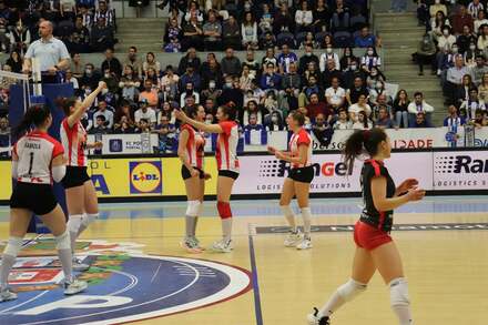Diviso Elite Feminina Voleibol 2021/22 | AJM FC Porto x Leixes