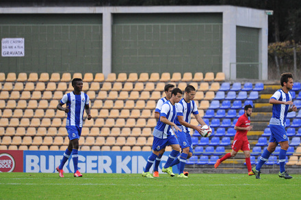 FC Porto B v UD Oliveirense Segunda Liga J8 2015/16
