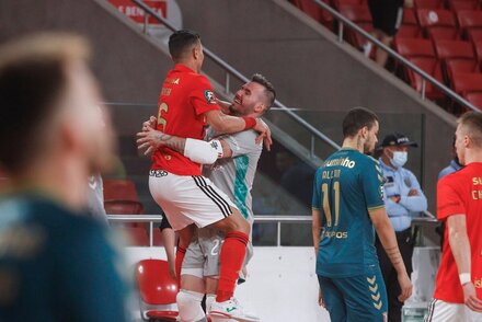 Liga Placard| Benfica x SC Braga (QF2)