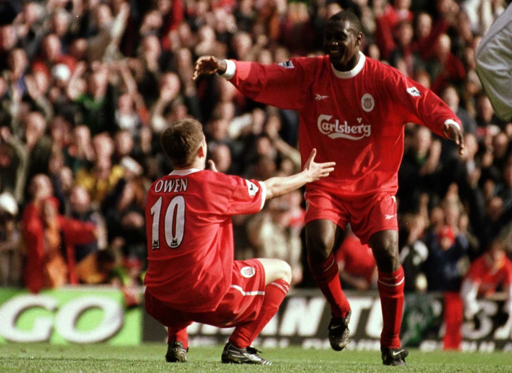 Desporto Universal - Com vocês, Michael Owen, o galáctico mais esquecido. O inglês foi um craque total jogando para o Liverpool, já tinha na sua conta pessoal 46 golos e 19