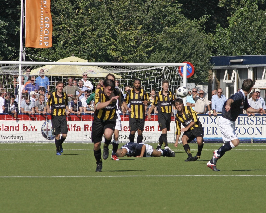 Luton Town Football Club – Wikipédia, a enciclopédia livre