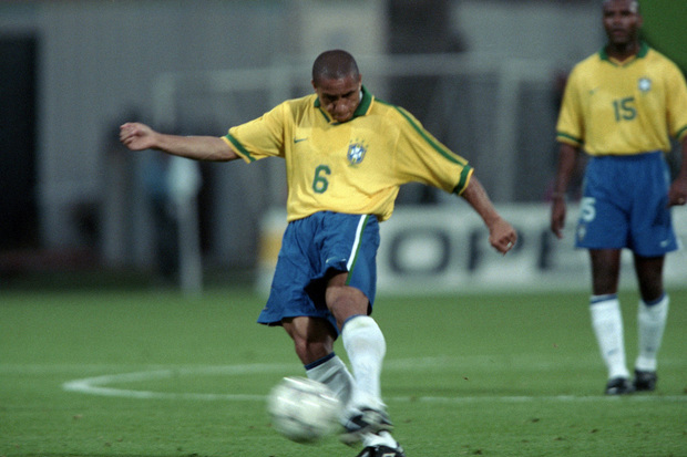Roberto Carlos (futebolista) – Wikipédia, a enciclopédia livre