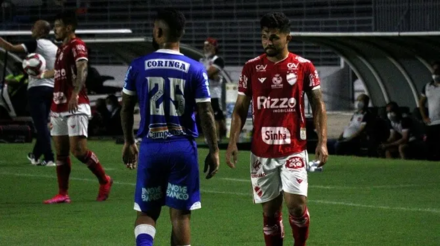CSA 1-1 Vila Nova