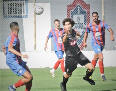 U. Santiago 6-0 FC Setbal