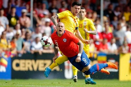 Roménia 3-2 Chile