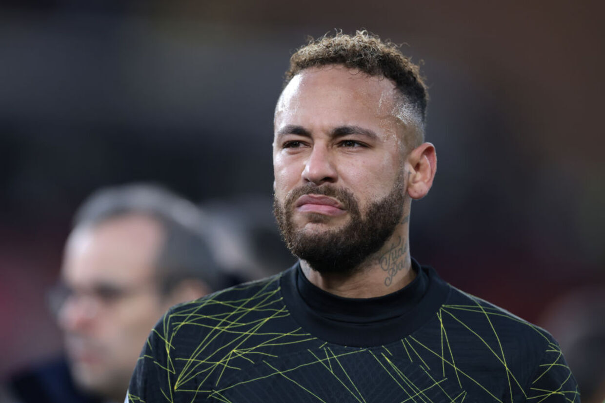 Transferência de Neymar para o Paris SG investigada por alegados «favores fiscais»