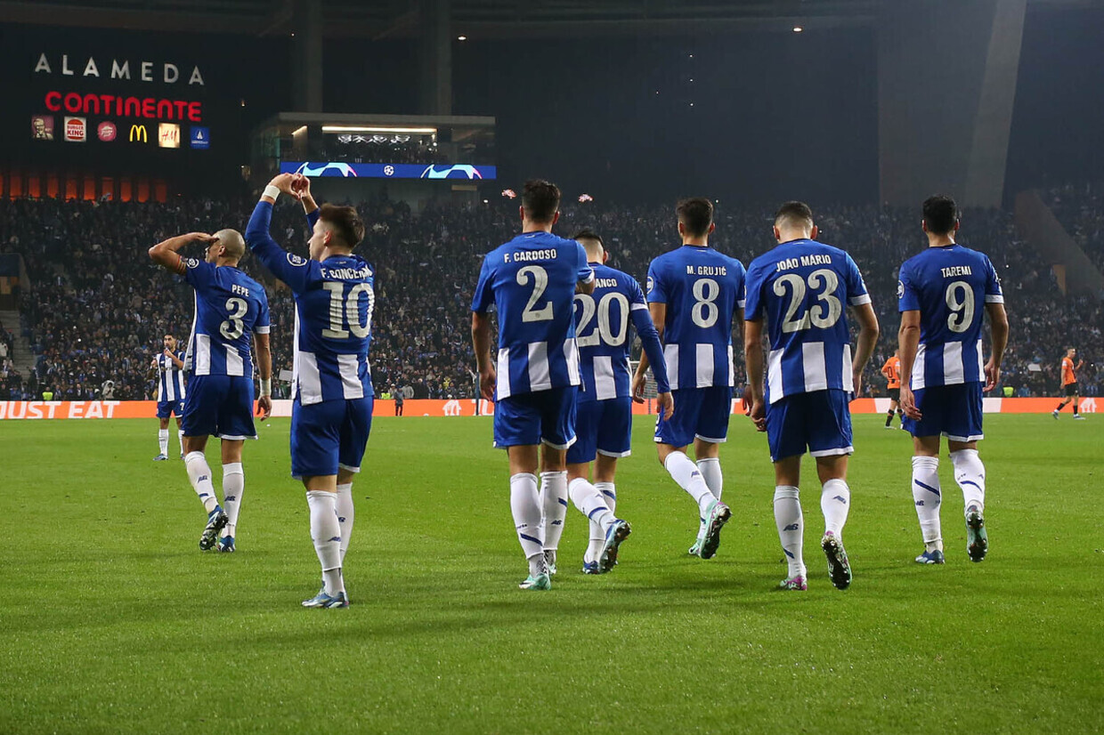 AO MINUTO| Com quem calha o FC Porto na Liga dos Campeões?