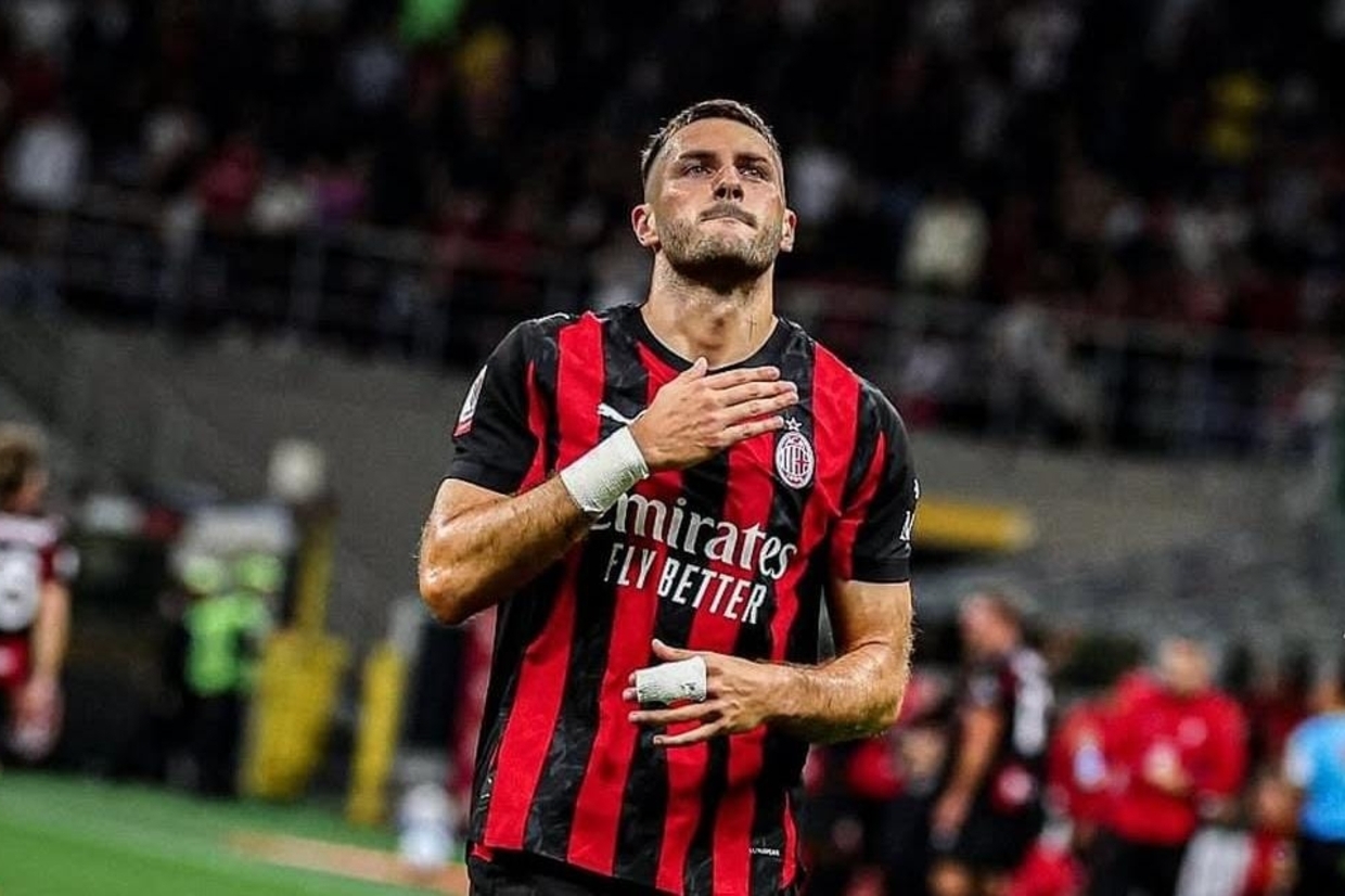 Pai de Santiago Giménez: «Quando o FC Porto vem ter contigo...»