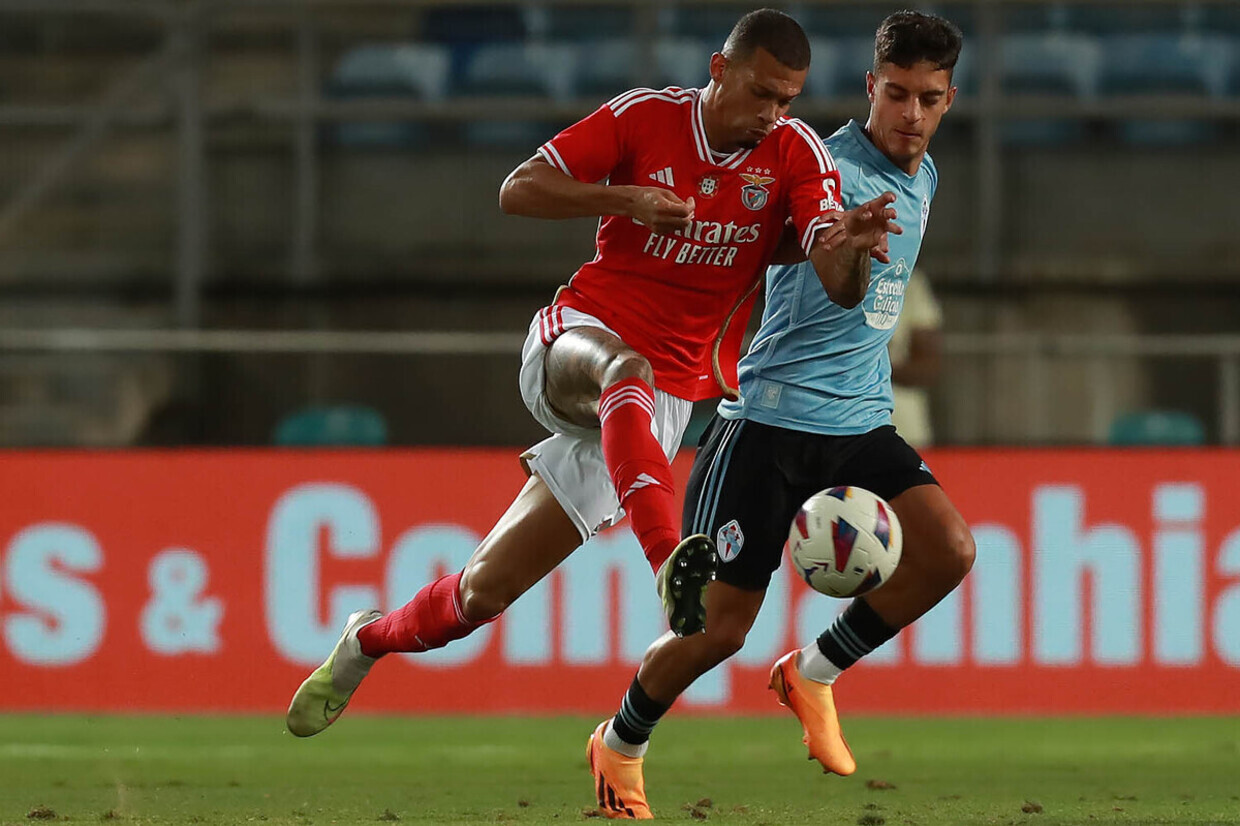 João Victor: «Infelizmente, não joguei muito no Benfica, mas aprendi bastante»