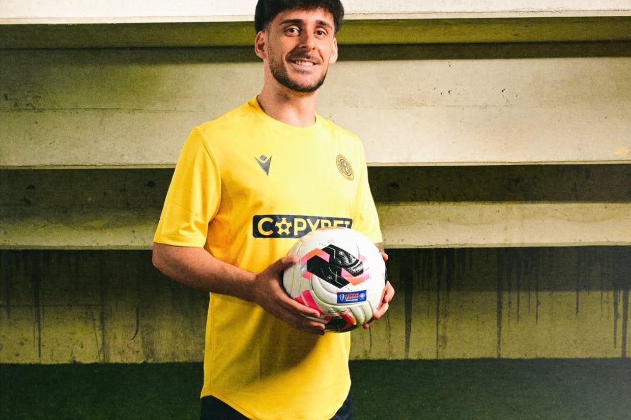 Bruno Almeida despede-se do Santa Clara e ruma ao futebol cipriota