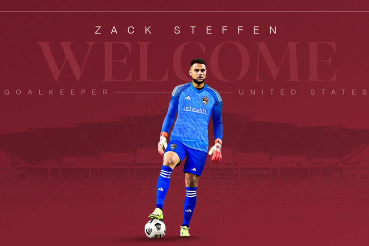 OFICIAL | Zack Steffen deixa Manchester City e regressa aos EUA