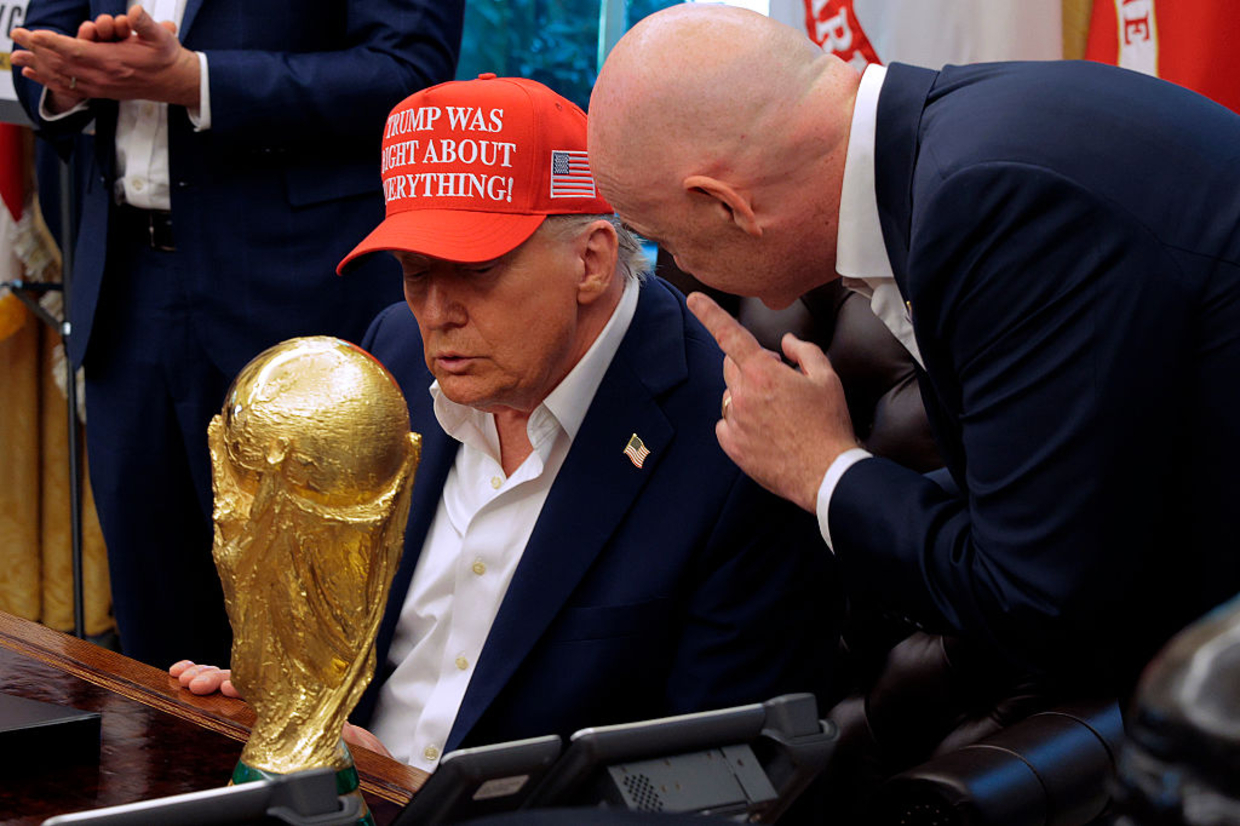 Donald Trump admite ter ligado a Infantino por Balogun e dirigente defende-se em comunicado