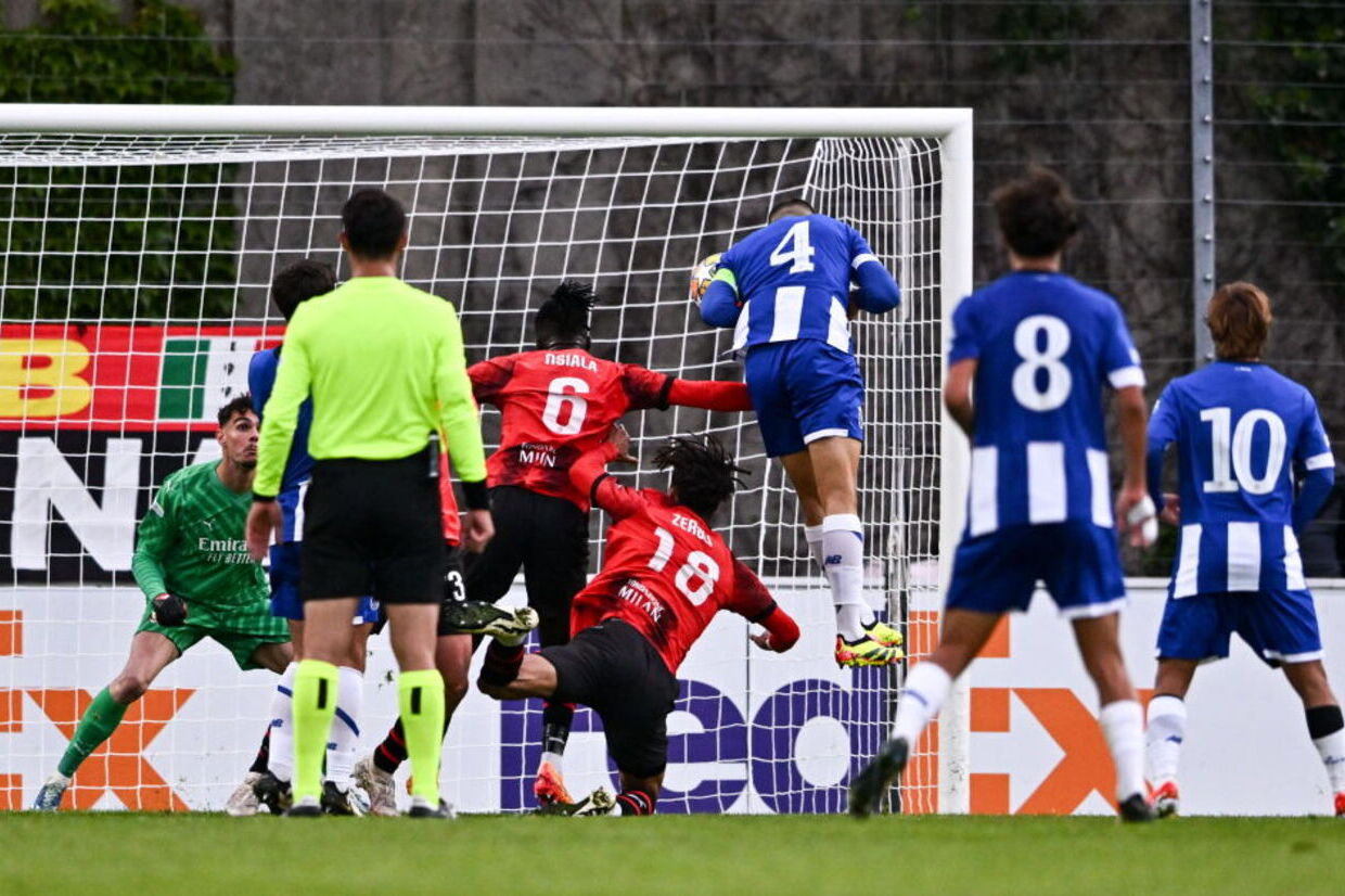FC Porto perde nas grandes penalidades lugar na final da Youth League