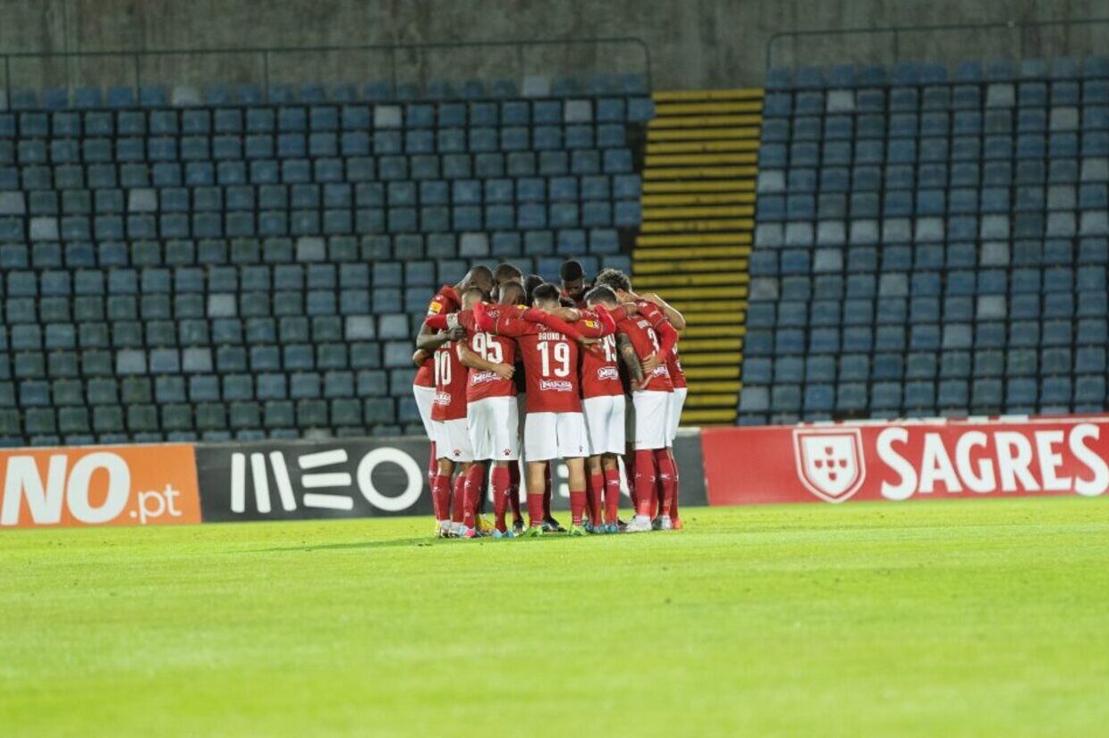 Al-Ittihad x Sepahan: onde assistir ao vivo o jogo de hoje (04/12) pela  Liga dos Campeões da AFC, Futebol