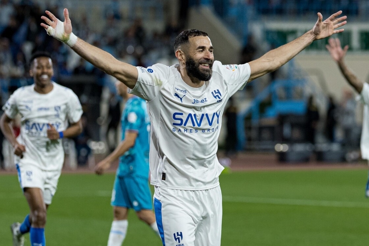 Lyon tentou o regresso de Benzema: «Era inviável devido à situação contratual»