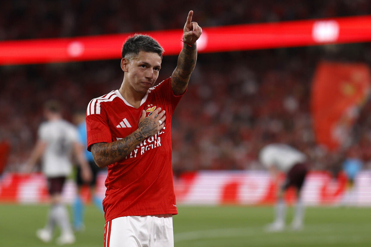 Prestianni e mais 10: a afirmação do argentino no Benfica