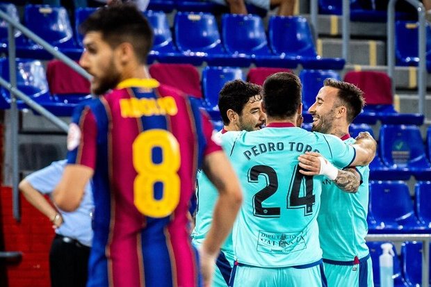 Levante fica a uma vitória do título depois de vencer Barça no Palau :: zerozero.pt - Vimarsana News