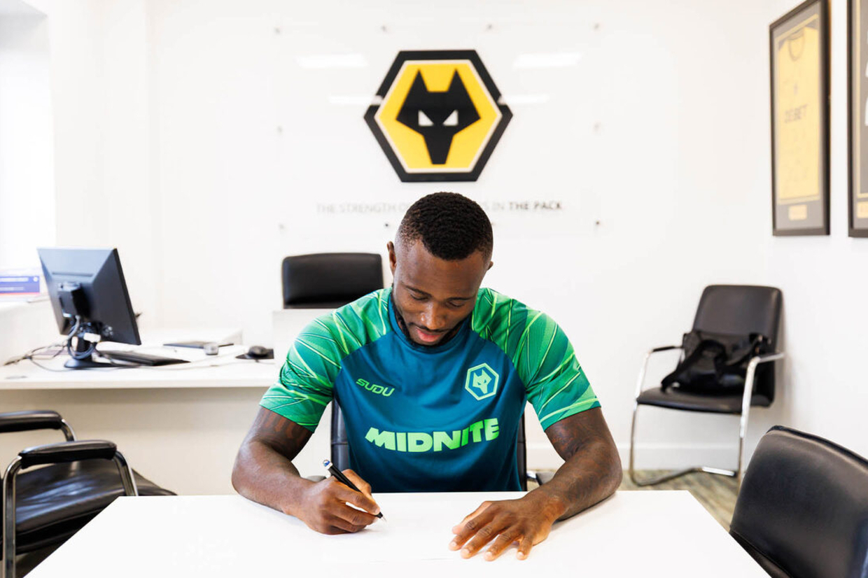 Ghislain Konan reencontra César Peixoto no Wolverhampton