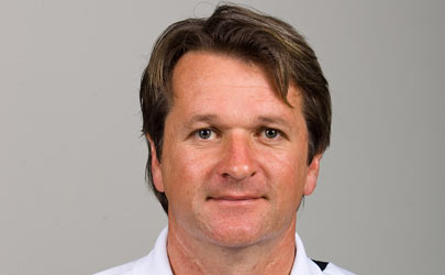 Frank Yallop (CAN)