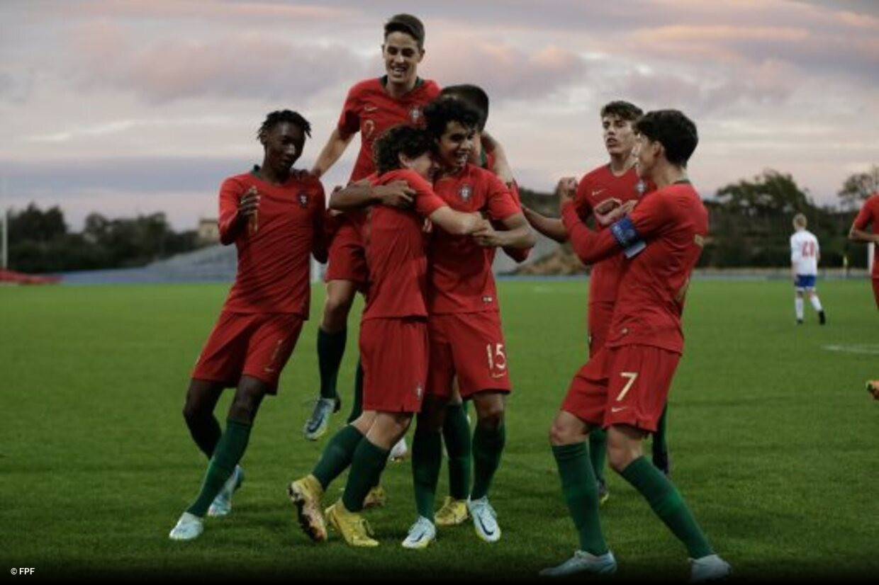 Sub-19: Portugal carimba presença no Europeu