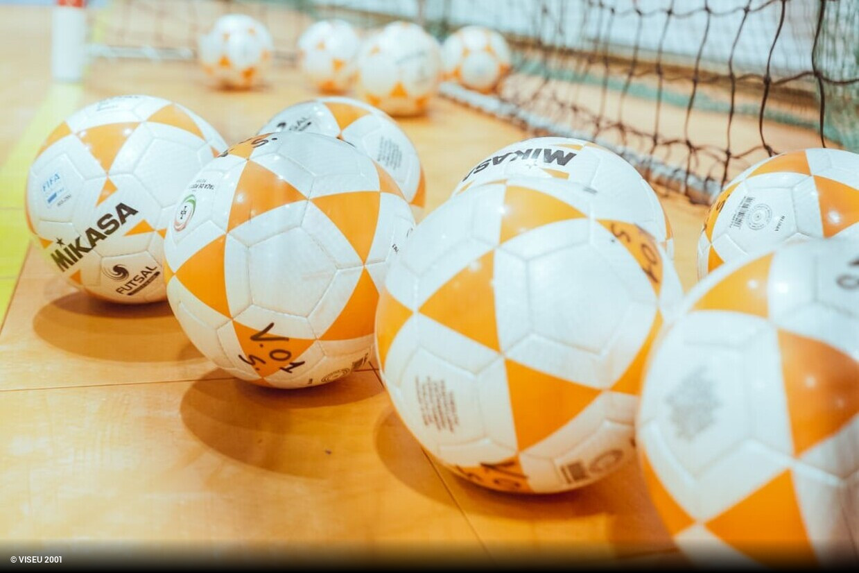 Bola Oficial de Futsal para os Campeonatos Distritais de Seniores