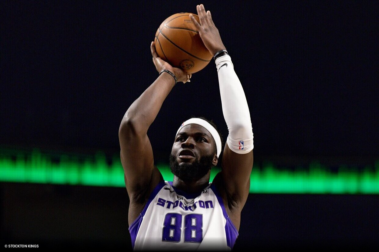 Neemias Queta foi o jogador mais votado dos Sacramento Kings para