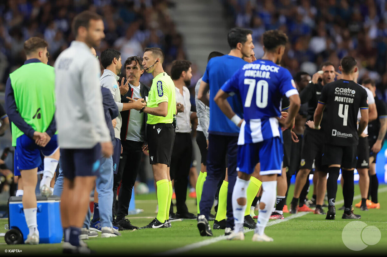 VAR no Dragão esteve 14 minutos sem energia e reserva estava