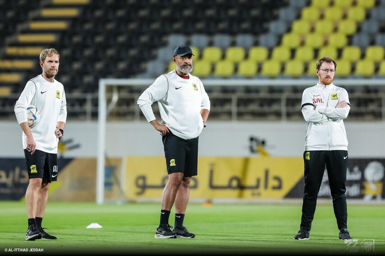 Champions Asiática: Al Ittihad vence José Morais (2-1) com golo de Jota, Al  Hilal fecha grupo invicto (2-1)