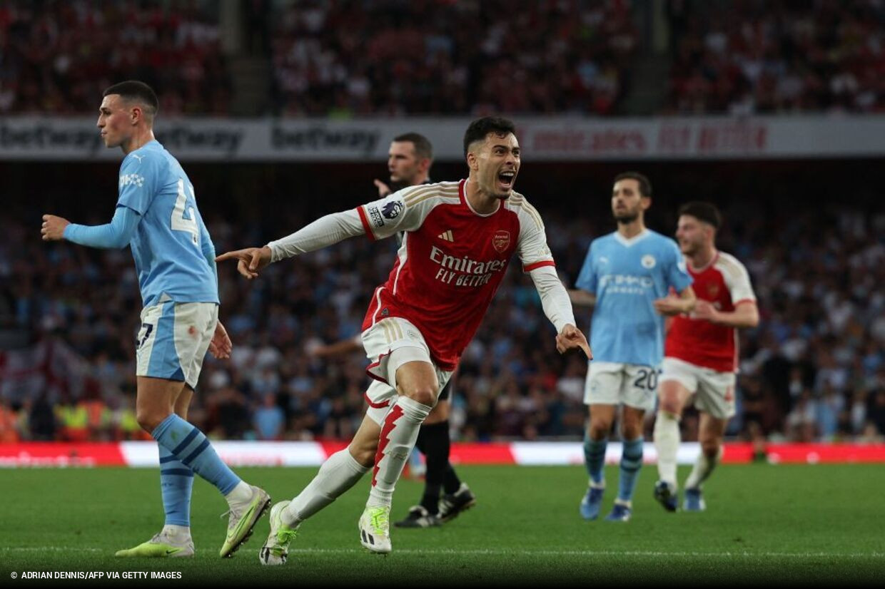 Arsenal empata em casa em jogo louco e fica à mercê do Manchester City