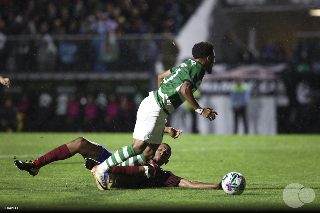 México ganha da África do Sul e segue adiante no futebol masculino