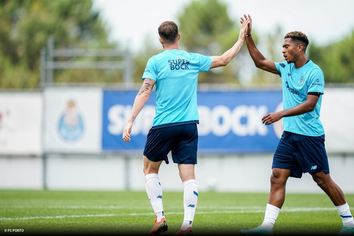 Dragões dão início à preparação para derradeiro jogo da Champions